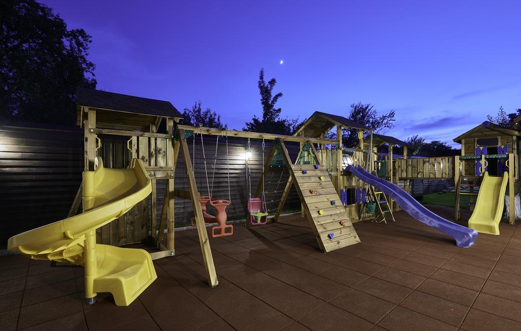 כריסטיאן Resort Ambient מראה חיצוני תמונה